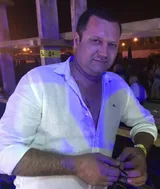 Вибрався з пекла, аби знову бути корисним людям